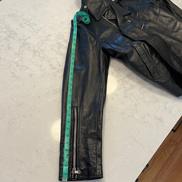 Dolce & Gabbana 100% leather jacket - Picture 12 of 13